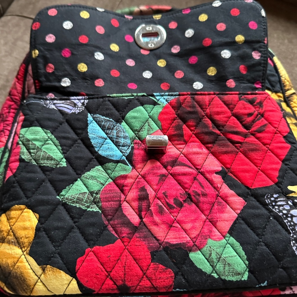 Vera Bradley "Havana Rose" Large Outside Pocket Shoulder Bag - Picture 8 of 16